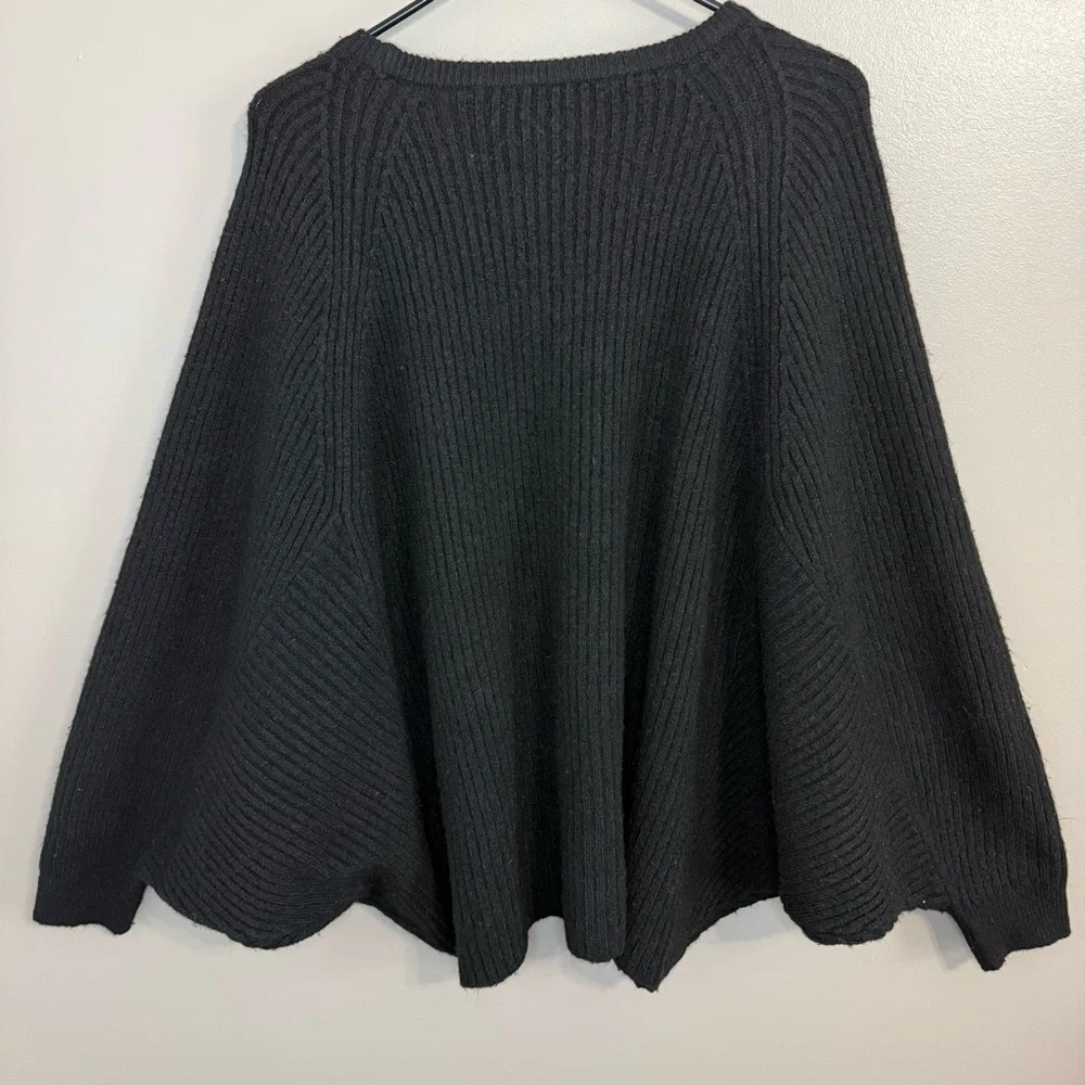 Lilly Pulitzer Arienza Black Batwing‎ Dolman Sleeves Oversized Sweater Women’s M